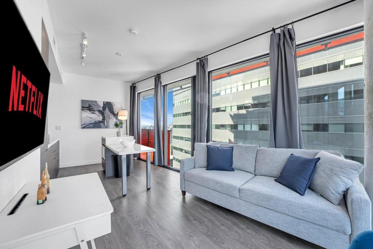 Cozy 2bdrm Near Scotiabank Mtcc Hospitals Water Apartment *